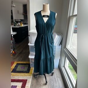 Universal Standard Wrap Ruffle Bottom Teal Dress Sz S (14-16)